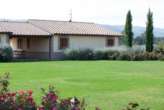 Appartamenti vista giardino e fronte Assisi