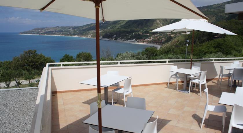 Villaggio vista Mare a Parghelia vicino Tropea