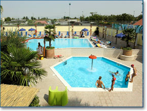 Amusementpark with swimmingpools in Naples, Last Minute