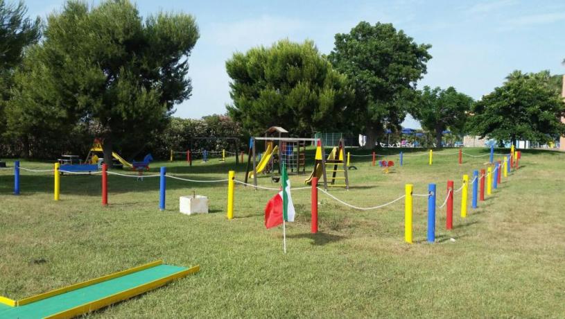 Area Giochi per Bambini Villaggio Salentino 