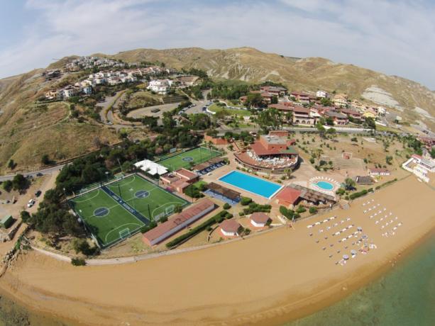 Villaggio 4 stelle Crotone in Calabria fronte mare