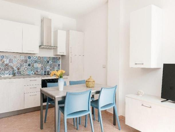 Soggiorno e Cucina Attrezzata in Appartamento vacanza