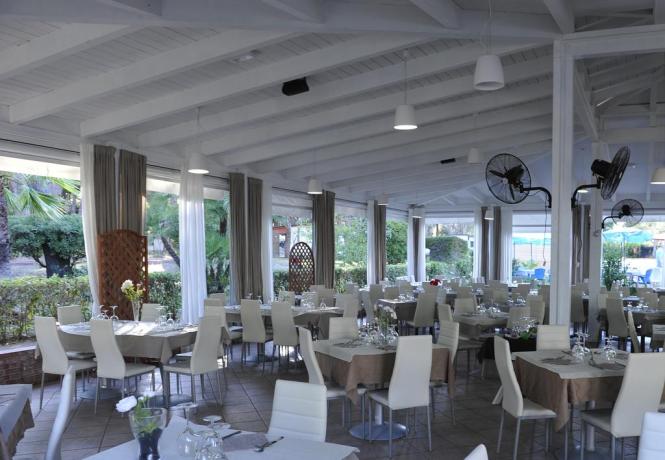 Resort con ristorante tipico campania Baia Domizia