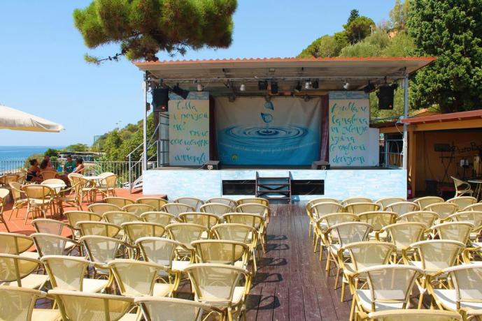 Spettacoli teatrali in Hotel a Palinuro