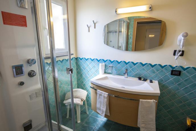 Bagno in camera privato Hotel Superior Ischia 