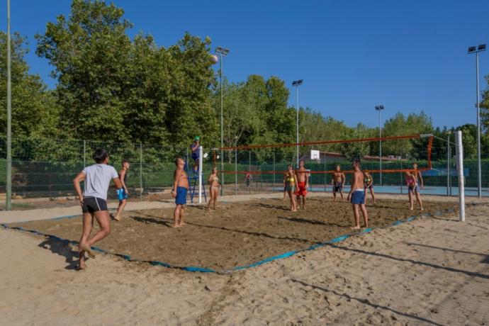 Villaggio con Animazione e Parcheggio a Paola 