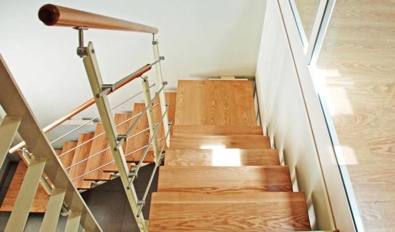 s85 rampe con gradini in legno