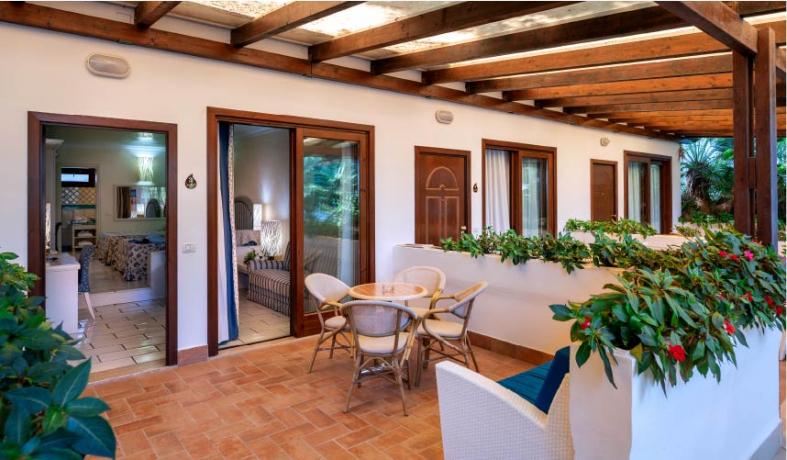Villaggio con Palme a Paestum: Camere e Bungalow