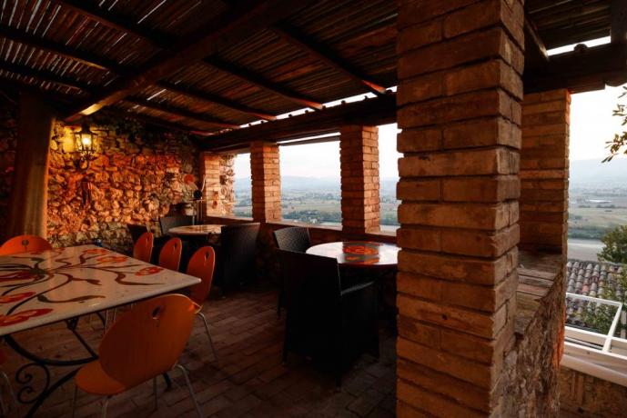 Bar con vista in Borgo medievale Umbria 