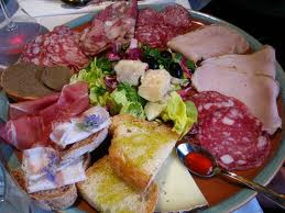 Piatti e prodotti locali nei ristoranti convenzionati
