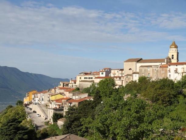 Il paese di San Lupo in Campania 