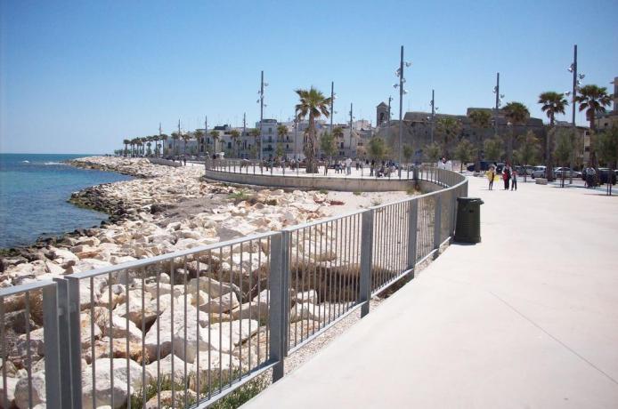 Appartamenti sul lungomare di Mola di Bari
