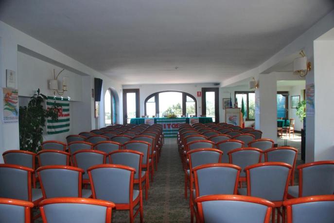Sala meeting&congressi Hotel 3 stelle Ostuni