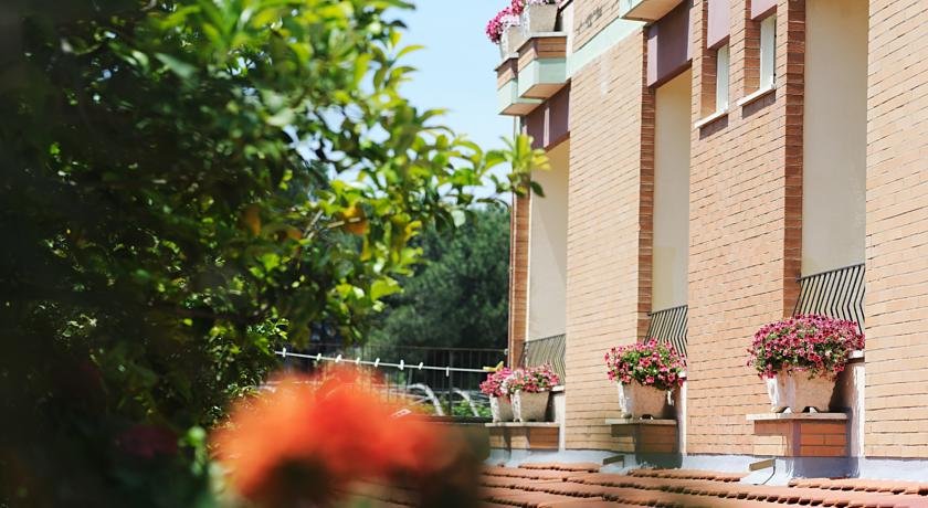 albergo terracina spiaggia convenzionata