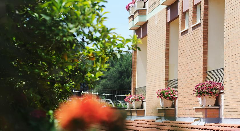 albergo terracina spiaggia convenzionata 