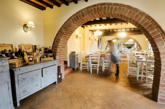 Suite sull'albero con ristorante in Umbria 