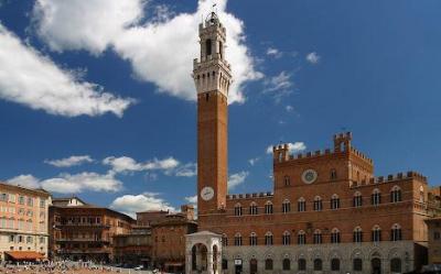 Hotel and B&B in the center of Siena