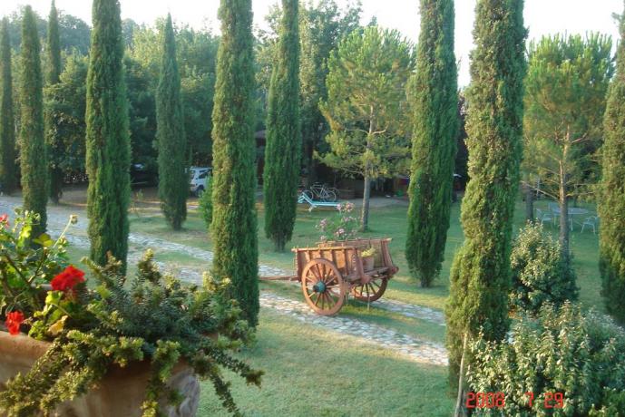 Giardino verde, Casale Castiglione del Lago 