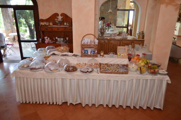 Colazione a Buffet in Resort4stelle vicino Caletta-di-Pozzallo 