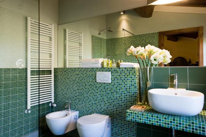 bagno privato della suite a san gimignano