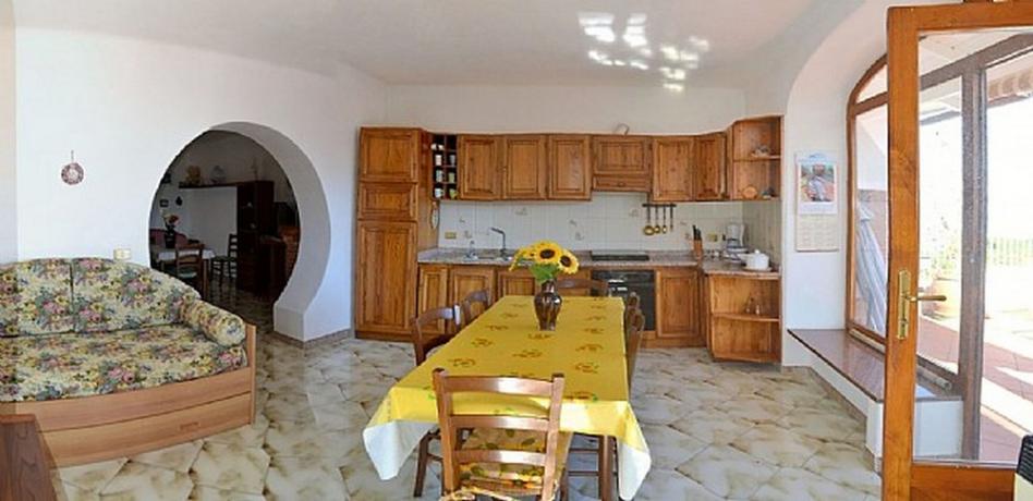 Appartamento casa vacanze a Barano d'Ischia con cucina 