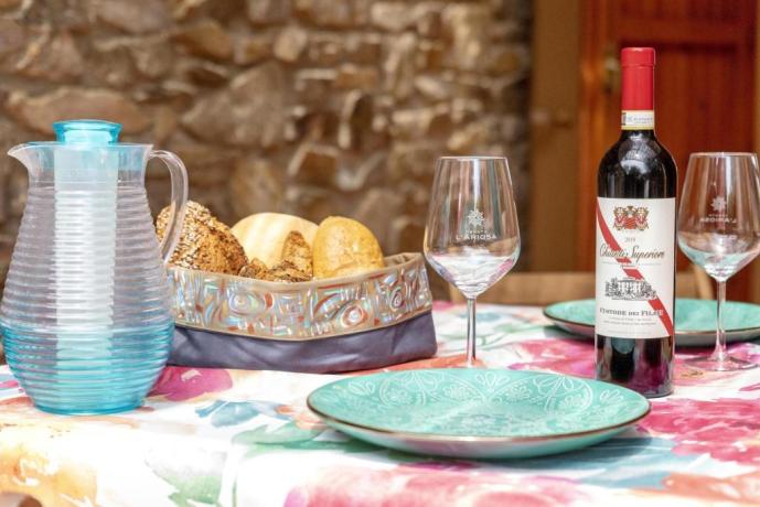 Pranzo in veranda a Stintino vista mare Sardegna