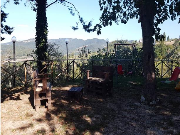 Ampio parco esterno e barbecue