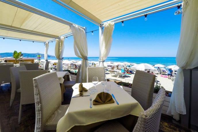 Spiaggia con Ristorante convenzionato a Centola di Palinuro 