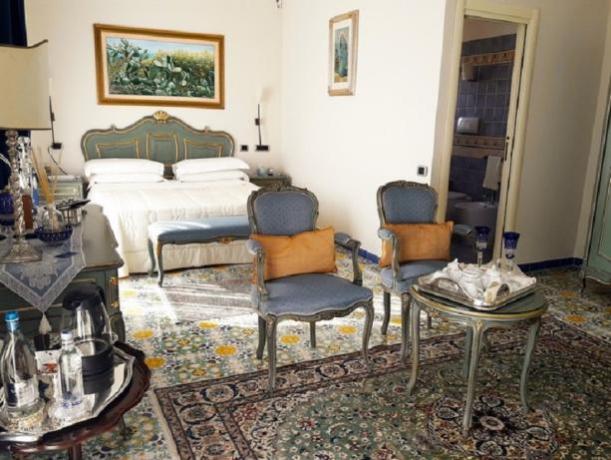 Hotel con Camere raffinate con bagno Privato
