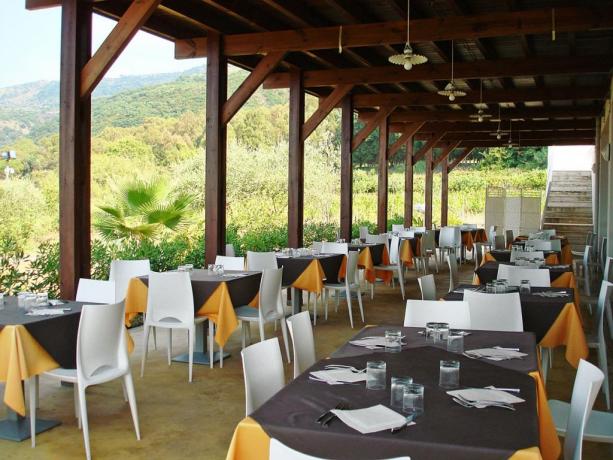 Ristorante vista Mare al Villaggio Parghelia