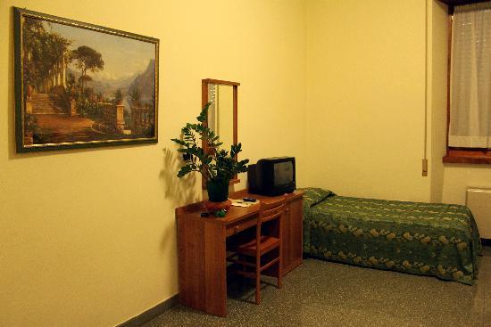 Camera Singola in Palazzo Storico nel Vaticano