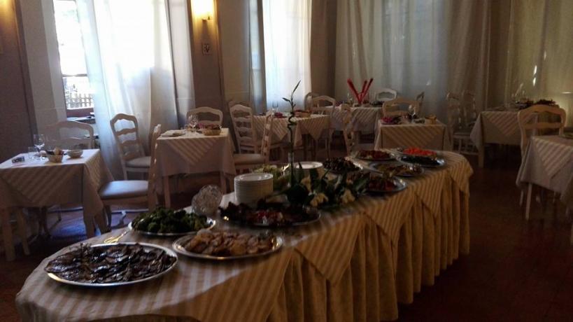 Sala ristorante in hotel 4 stelle a Fiuggi 