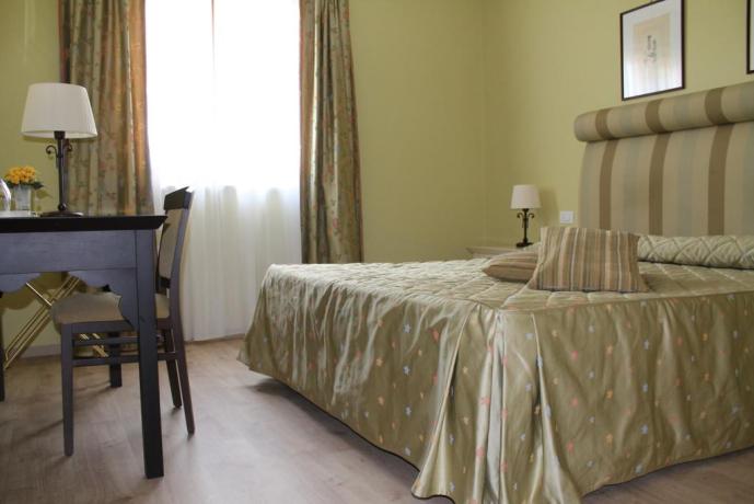 Camera Matrimoniale Hotel a Tortoreto 