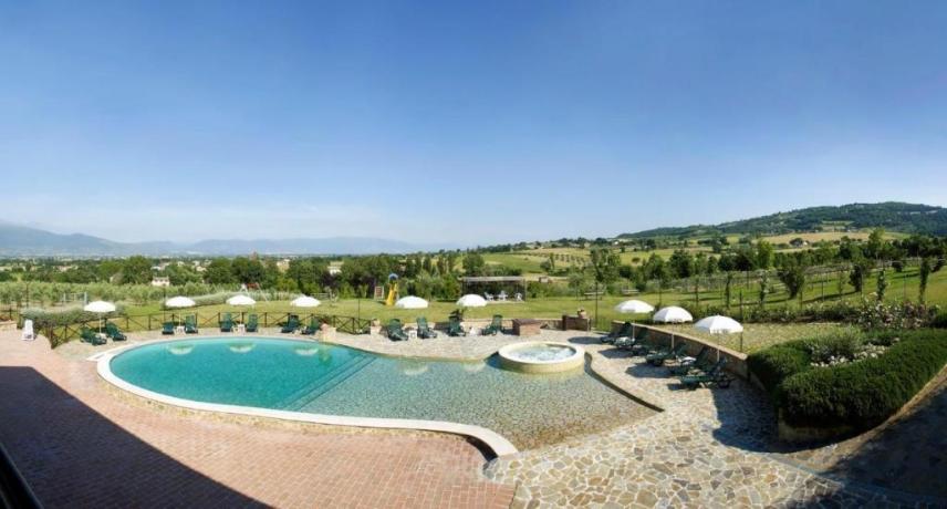 Piscina in agriturismo Bettona, Perugia 