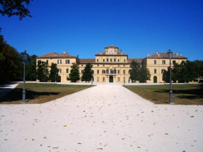 Visit the Ducale-palace of Parma