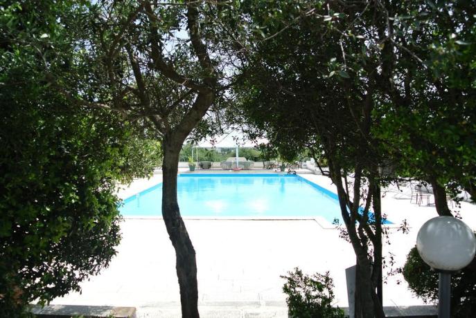 Hotel 3 stelle con giardino e piscina Ostuni