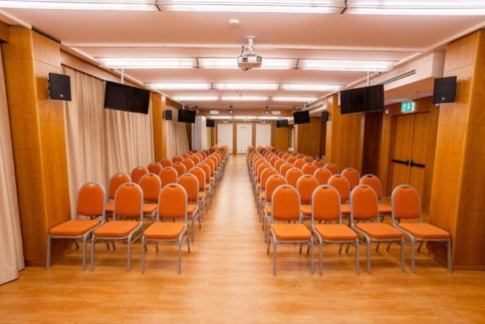 Hotel per gruppi Roma con sala conferenze