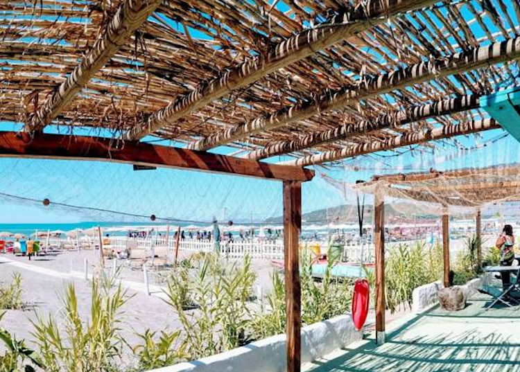 Patio fronte mare in hotel Golfo di Gaeta