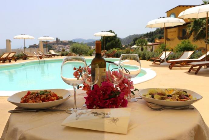 Hotel 4 stelle con Ristorante interno