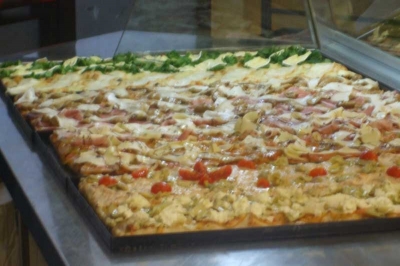 Pizzeria gran varietà di pizze