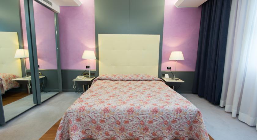 Junior Suite in hotel a Pomezia