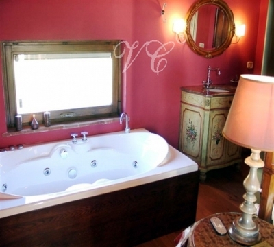 Vasca idromassaggio in Camera. Albergo Firenze Tos