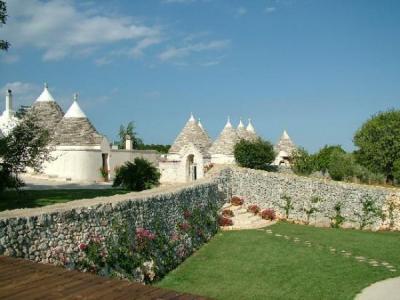 Holiday Houses With Private Garden For Rent