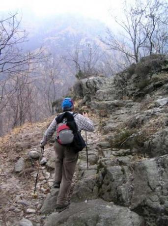 Trekking in Piedmont around the lakes