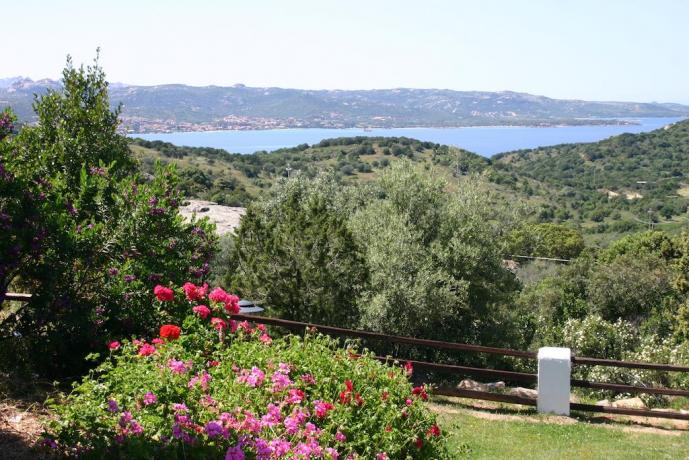 vista della costa smeralda dall'hotel 