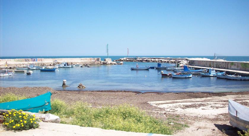 Hotel posizione panoramica Mola di Bari 