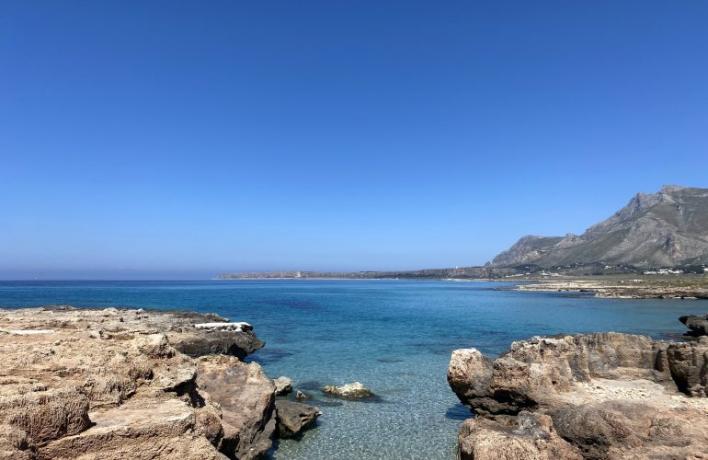 A Cala Calazza appartamenti vacanze cucina e giardino