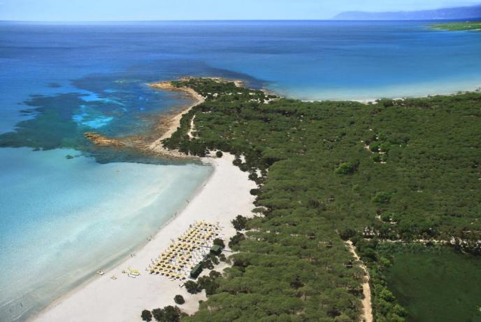 Vista panoramica mare e spiaggia a Orosei