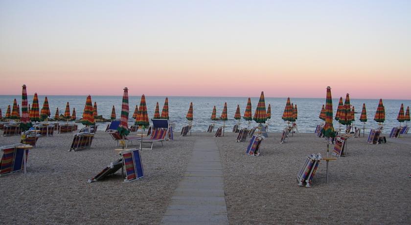 Mare a pochi km dalla country house