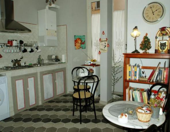 Cucina soggiorno B&B Musei Vaticani Roma